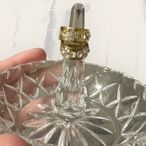 Vintage Gold Toned‎ Faux Diamond Huggie Hoop Small Earrings - Picture 1 of 4